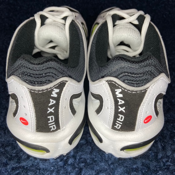 Nike Air Max Tailwind 4 "OG" - Picture 4 of 5